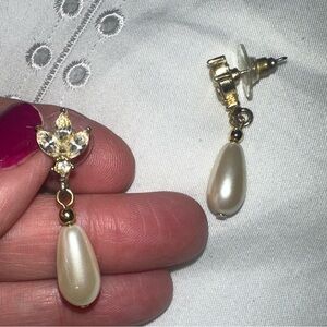 Elegant Pearl and Crystal Drop Earrings. MUST BE BUNDLED